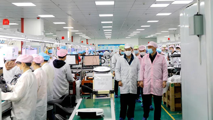 市委常委、市委統(tǒng)戰(zhàn)部部長(zhǎng)王和平:企業(yè)反映的問(wèn)題我們都要解決，越快越好！”